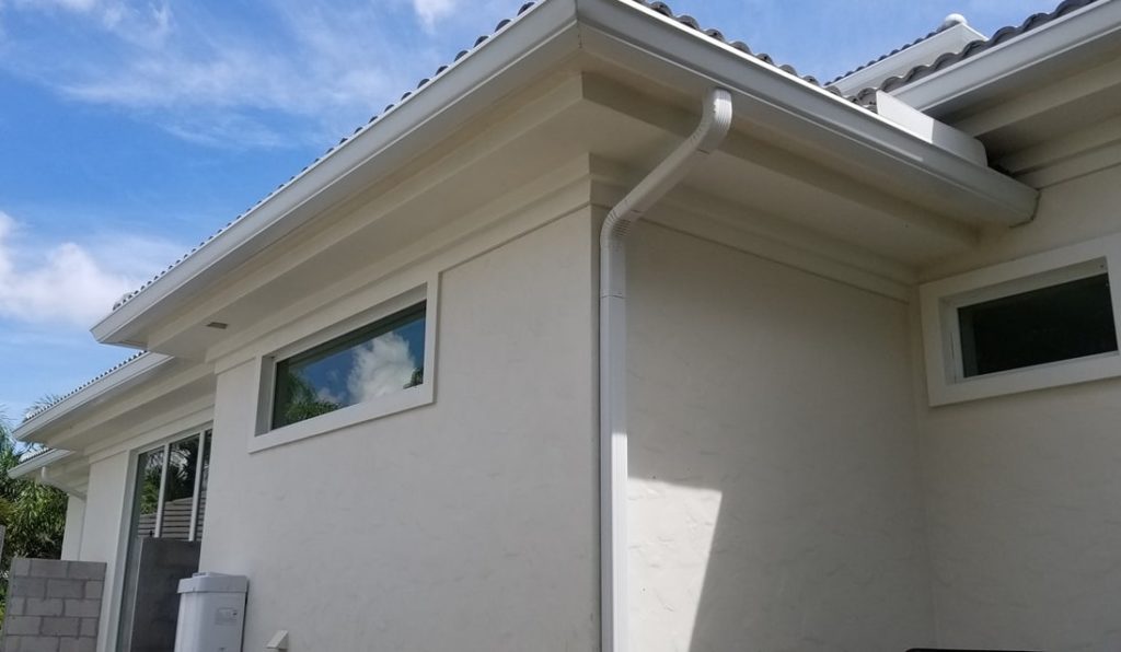 The crew did a great job getting my house and gutters cleaned.